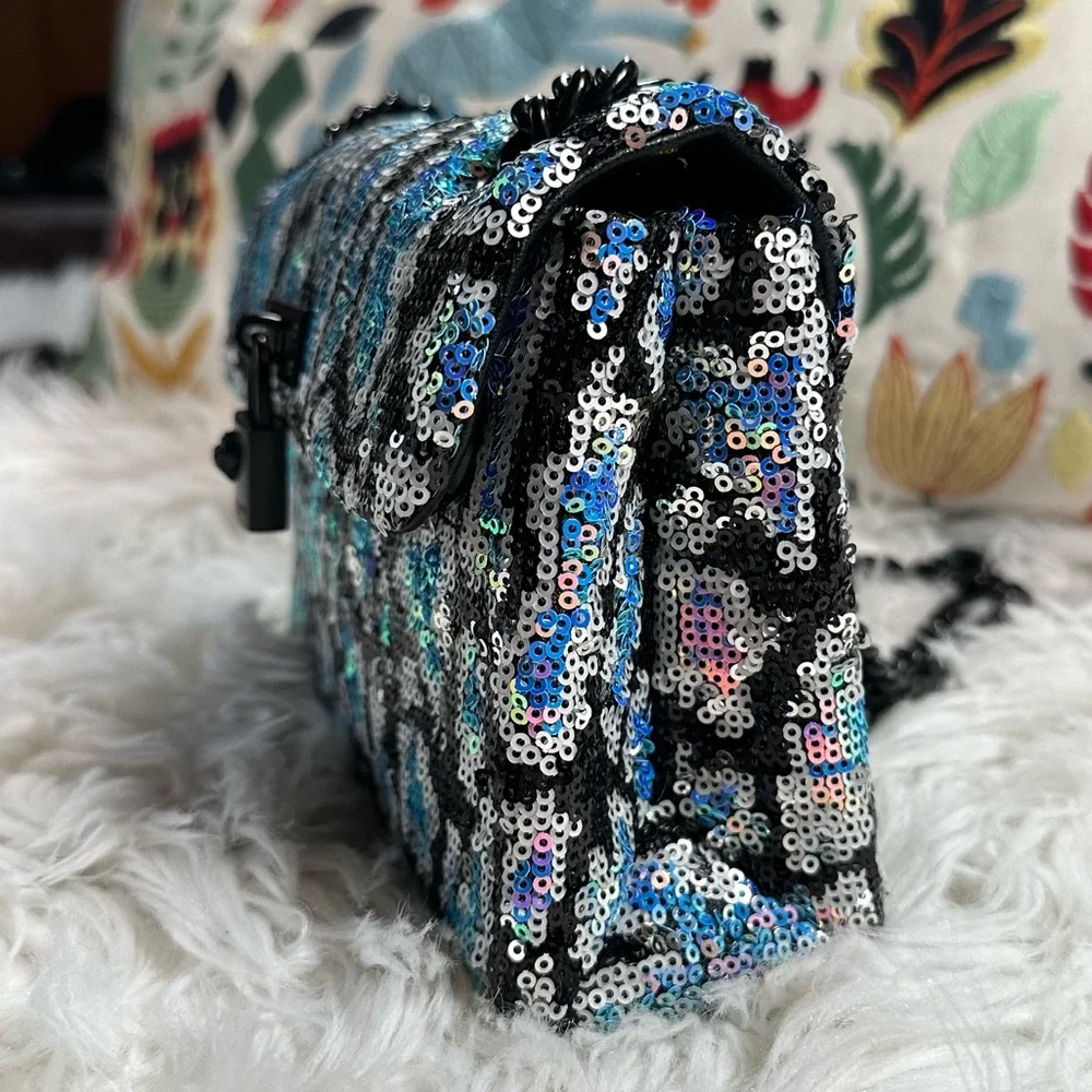 Kurt Geiger • Brixton Lock Iridescent Leopard Print Chain Strap Purse - Picture 5 of 15